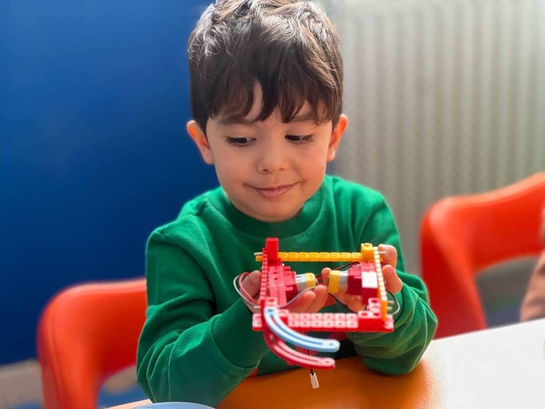 مهد کودک و پیش دبستان سدنا در سعادت آباد (5)